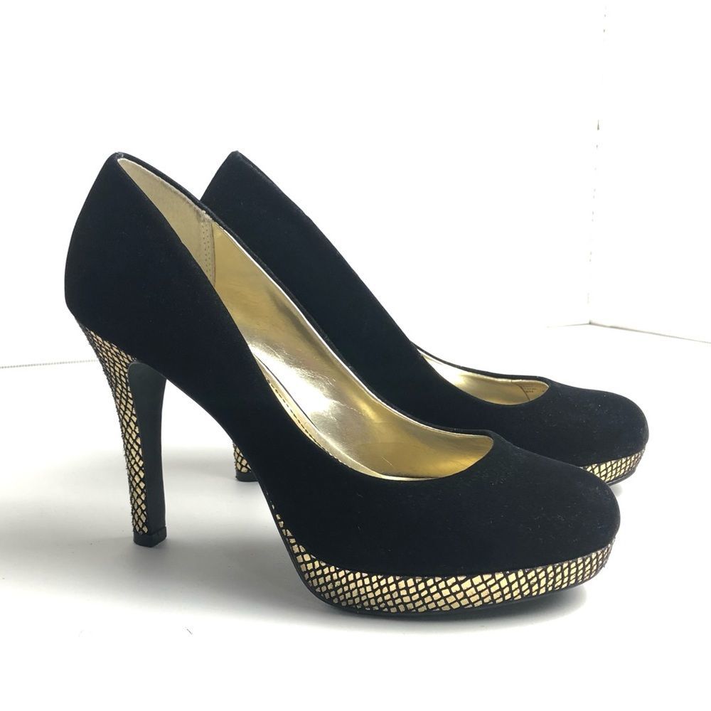Style & Co. Black Velvet Platform Pumps Size 8